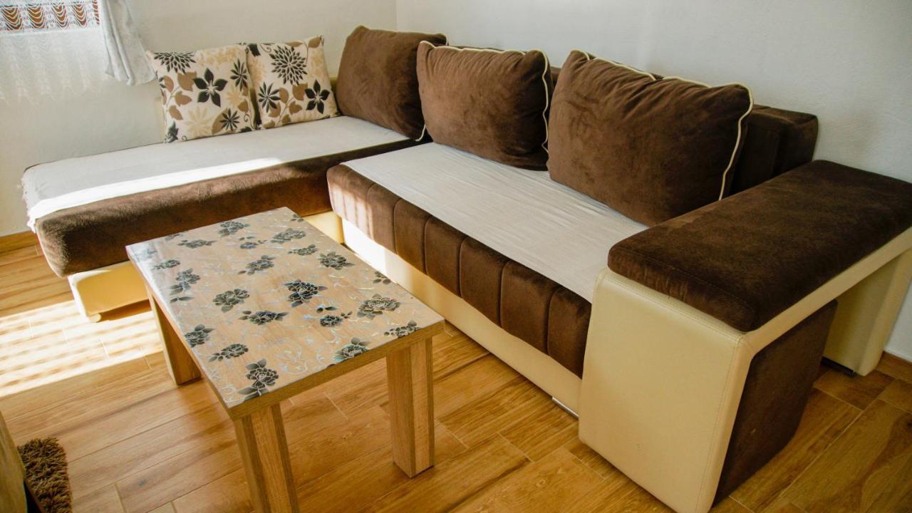 Apartment Petrovic Kopaonik Exteriör bild
