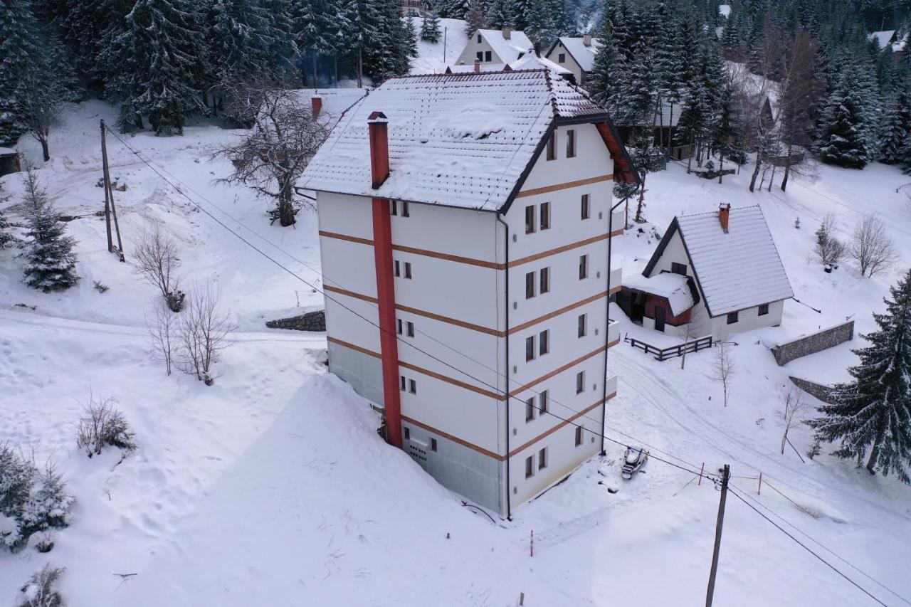 Apartment Petrovic Kopaonik Exteriör bild